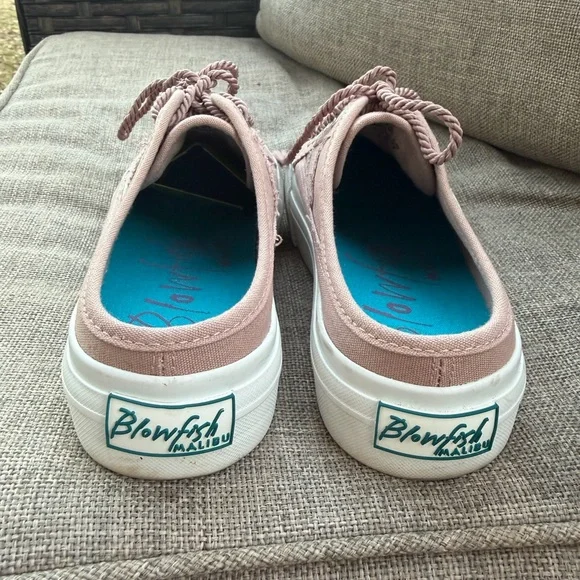 Blowfish Mauve Canvas Sneakers slip on sneakers - Picture 3 of 3